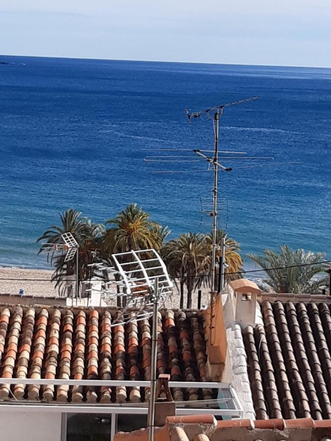 Isla Bonita Vielle Ville Pietonier Jusqu A La Plage A 1 Mn Villajoyosa Luaran gambar